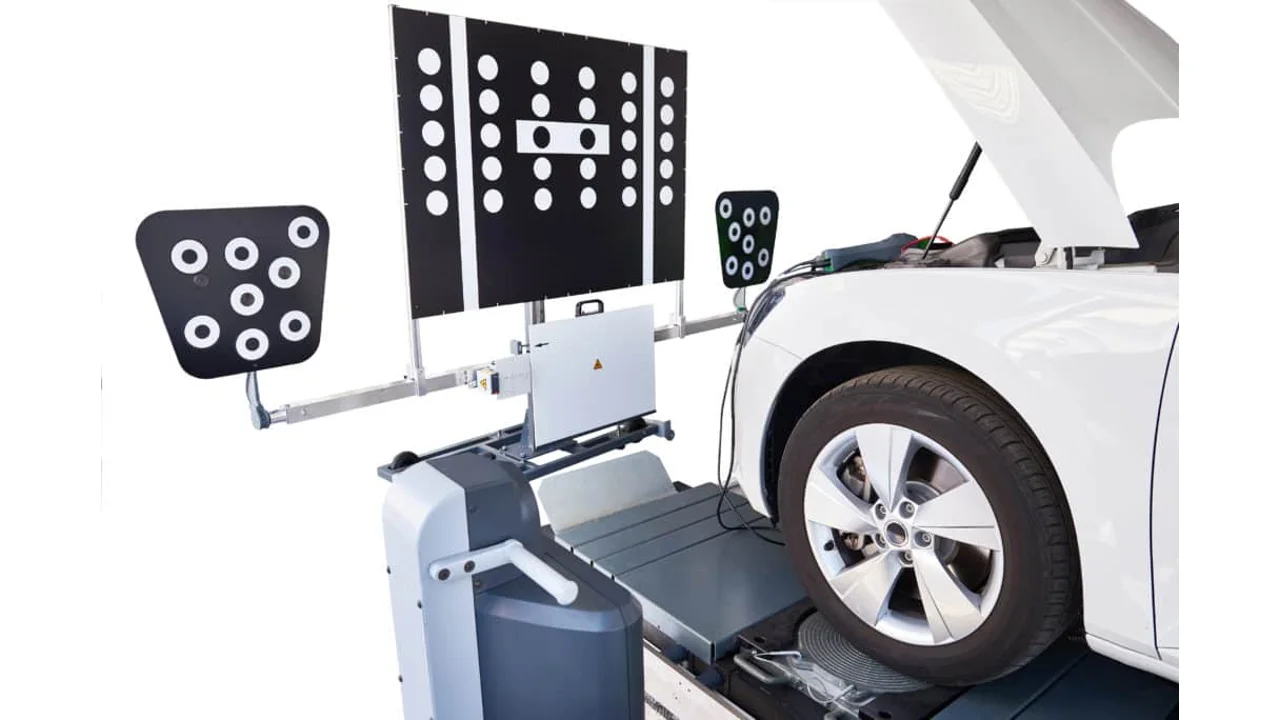 Panduan Kalibrasi ADAS Kamera dan Radar Menggunakan Scanner Autel MaxiSys (Edisi 3)