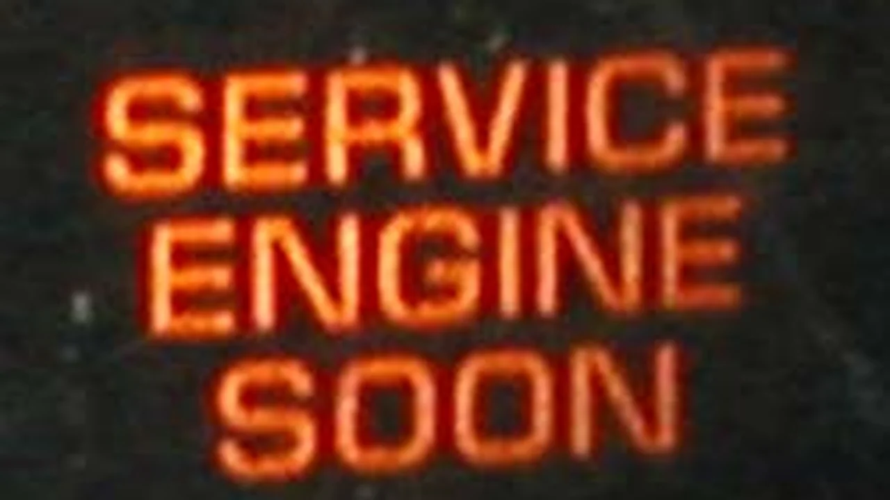Penyebab Lampu Check Engine Menyala Terus Padahal Mobil Terasa Normal
